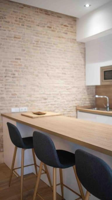 Appartement En Triana, Tranquilo, Independiente Sevilla